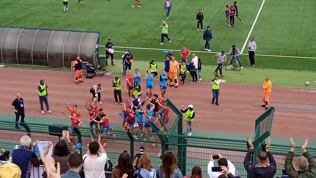 Napoli Women Alessandra Nencioni è la nuova Direttrice Generale Cecilie Fløe saluta il Napoli Women Rileggi il live Serie A Femminile - Napoli Women-Sassuolo Napoli Women-Juventus: Il Miracolo di Cercola corre verso l’Europa L’Italia riparte dal sogno Mondiale Napoli Women cala il poker e avvicina la zona Champions Serie A Femminile - Napoli Women-Parma Le pagelle di Napoli Women-Ternana. Serie A Femminile - Fiorentina-Napoli Women: formazioni ufficiali Coppa Italia Femminile - Juventus-Napoli Women Rileggi il live Serie A Femminile - Sassuolo-Napoli Women Live Serie A Femminile - Sassuolo-Napoli Women Da un episodio grave a un impegno comune: costruiamo il rispetto Lettera aperta del Napoli Women Vergani: Chiunque è venuto a Napoli si è sempre trovato bene Europei Femminili 2025: l'Italia si qualifica se Il Napoli Femminile resta in Serie A