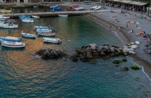 Santa Maria di Castellabate: Guida al Gioiello del Cilento Tra Mare e Magia